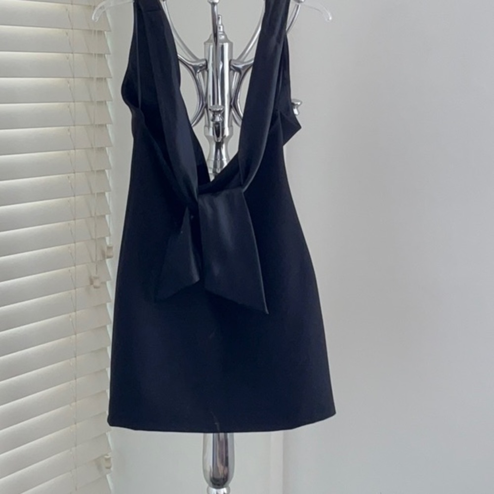 Chic Black Sleeveless Dress - Picture 3 of 7
